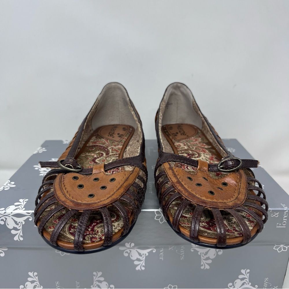 Kenzie Freya Leather Distressed Crinkle Strap Laced Toe Kitten Heel - Picture 2 of 11